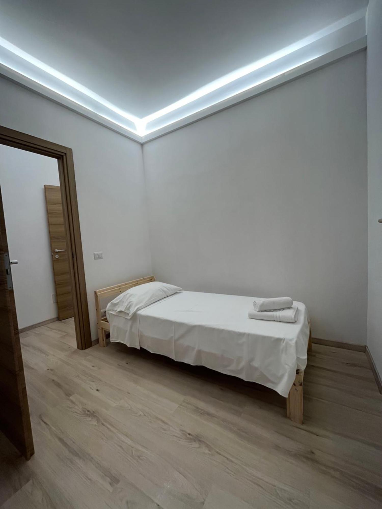 Villa Milano Apt. N. 2 Bagian luar foto